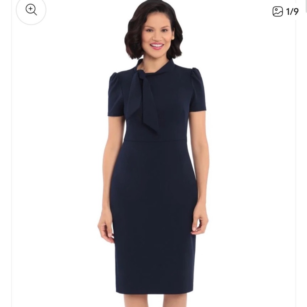 Maggy London Margo Tie Neck Scuba Crepe Dress Size 6 Navy Blue Flight Attendant